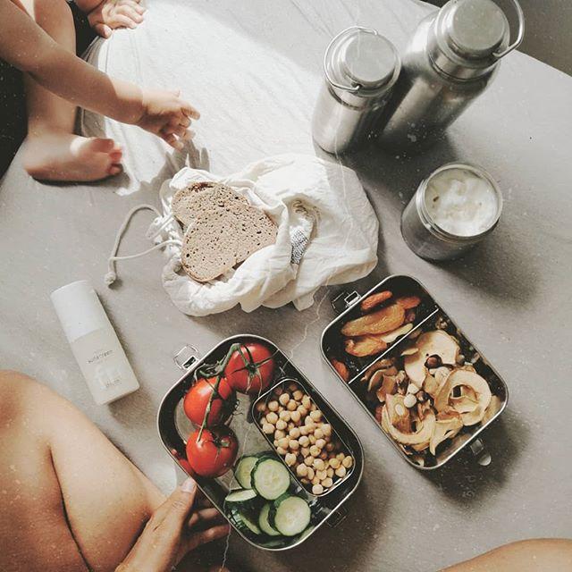 Die Vorbereitungen laufen! Für uns geht's zum ersten Mal zu fünft ans Meer. Irgendwie ...